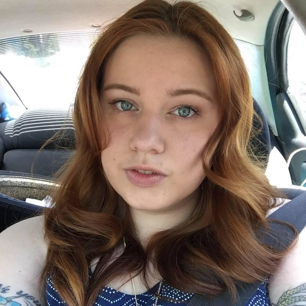 Meet your Posher, Liz